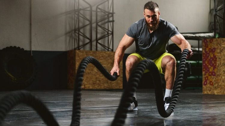Top 7 exercises to perform with a wave rope