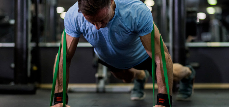3 accessoires de musculation essentiels dans votre kit de sport – Fit  Super-Humain