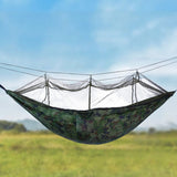 <tc>Camping hammock with mosquito net</tc>