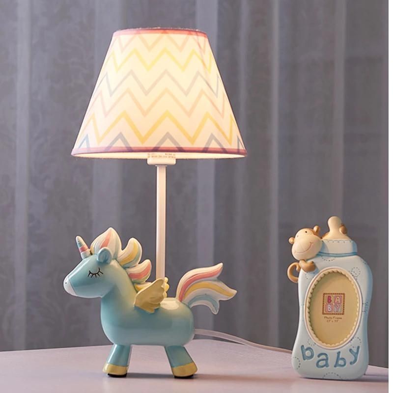<tc>Unicorn Bedside Lamp</tc>