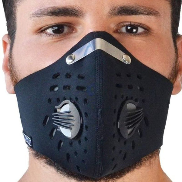 L'homme Souffrant D'allergies Porte Un Masque Anti-poussière Pour